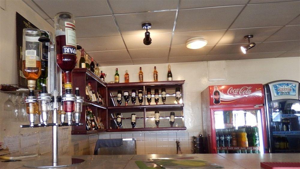 Hotel Santa Lucia ياوندي المظهر الخارجي الصورة